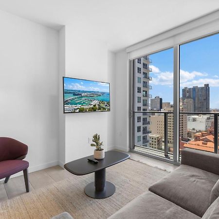 Stylish Stay In The Heart Of Miami - Walk To Bayside & Bayfront Park Zewnętrze zdjęcie