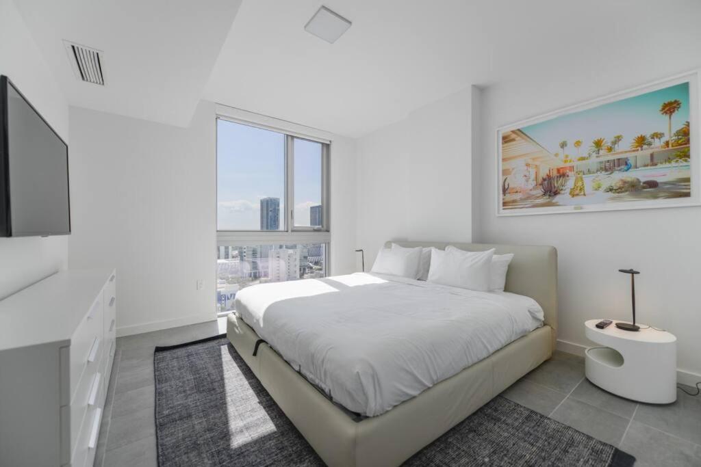 Stylish Stay In The Heart Of Miami - Walk To Bayside & Bayfront Park Zewnętrze zdjęcie
